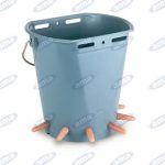 Secchio per allattamento agnelli da 8 litri - AMA