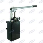 Pompa a mano da 25 cc semplice effetto con serbatoio da 3 litri - AMA