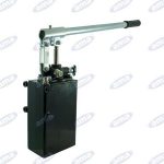 Pompa a mano da 25 cc semplice effetto con serbatoio da 5 litri - AMA